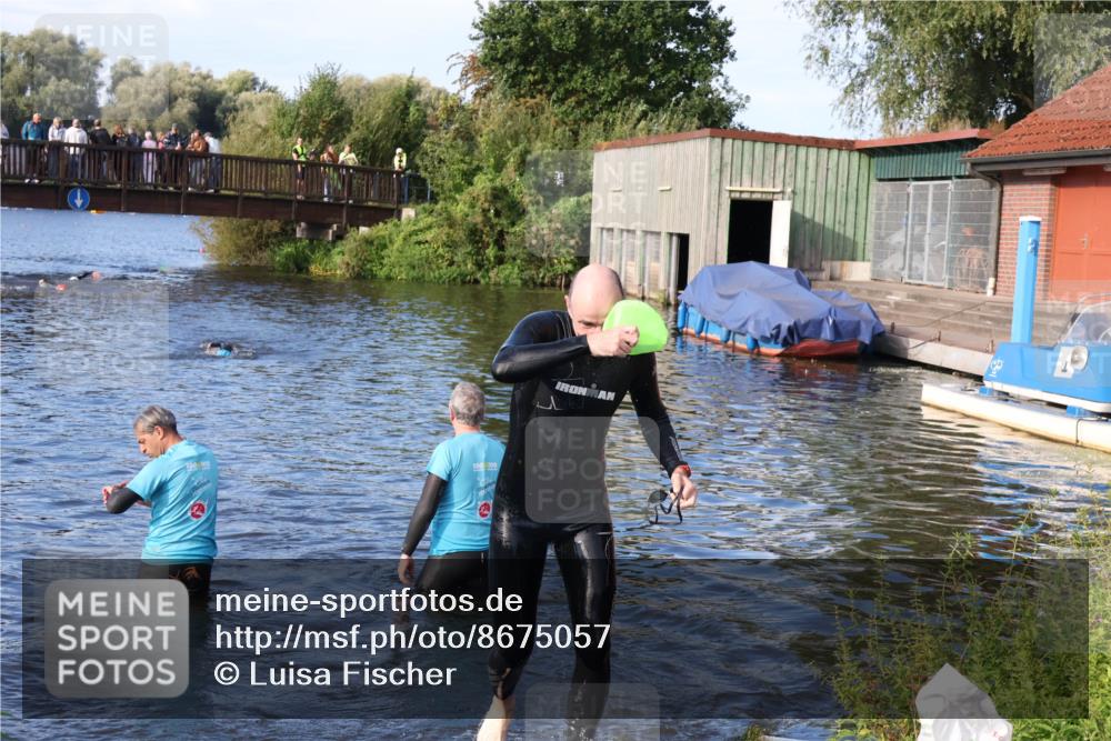 31.08.2025 - Elbe Triathlon Hamburg Luisa Fischer http://msf.ph/oto/8675057 31.08.2025 08:54:01 Schwimmen 379 meine-sportfotos.de