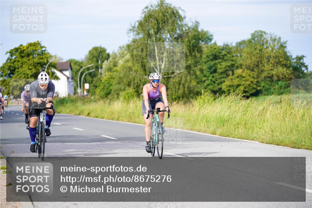 31.08.2025 - Elbe Triathlon Hamburg Michael Burmester http://msf.ph/oto/8675276 31.08.2025 10:19:09 Radfahren 487, 674, 713, 735, 777, 803, 856, 930, 944 meine-sportfotos.de