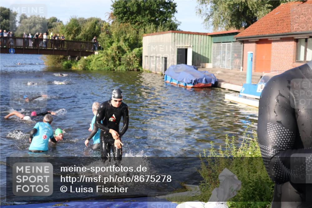 31.08.2025 - Elbe Triathlon Hamburg Luisa Fischer http://msf.ph/oto/8675278 31.08.2025 08:56:13 Schwimmen 392, 449, 476, 540 meine-sportfotos.de