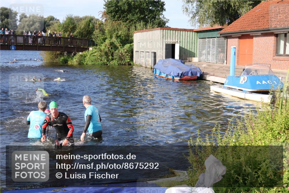 31.08.2025 - Elbe Triathlon Hamburg Luisa Fischer http://msf.ph/oto/8675292 31.08.2025 08:56:16 Schwimmen 392, 449, 476, 479, 540 meine-sportfotos.de