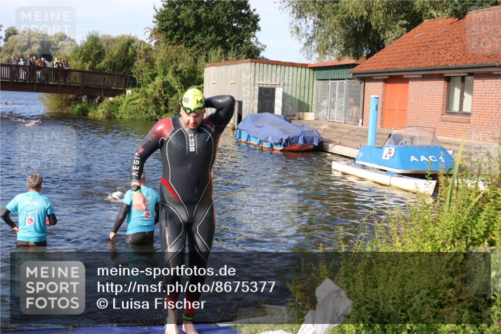 31.08.2025 - Elbe Triathlon Hamburg Luisa Fischer http://msf.ph/oto/8675377 31.08.2025 08:56:44 Schwimmen 545 meine-sportfotos.de