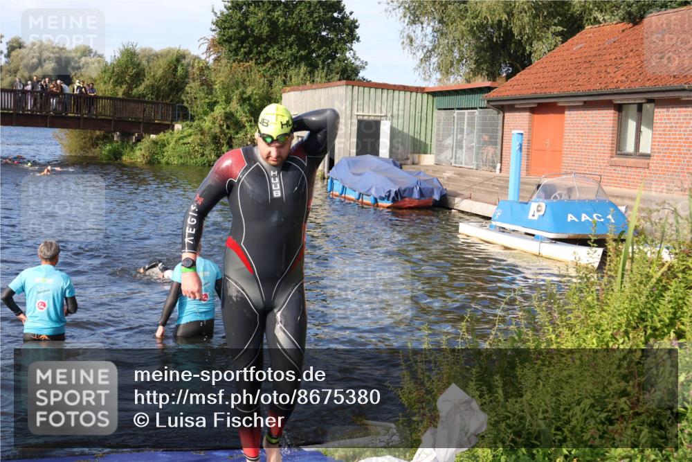 31.08.2025 - Elbe Triathlon Hamburg Luisa Fischer http://msf.ph/oto/8675380 31.08.2025 08:56:44 Schwimmen 545 meine-sportfotos.de