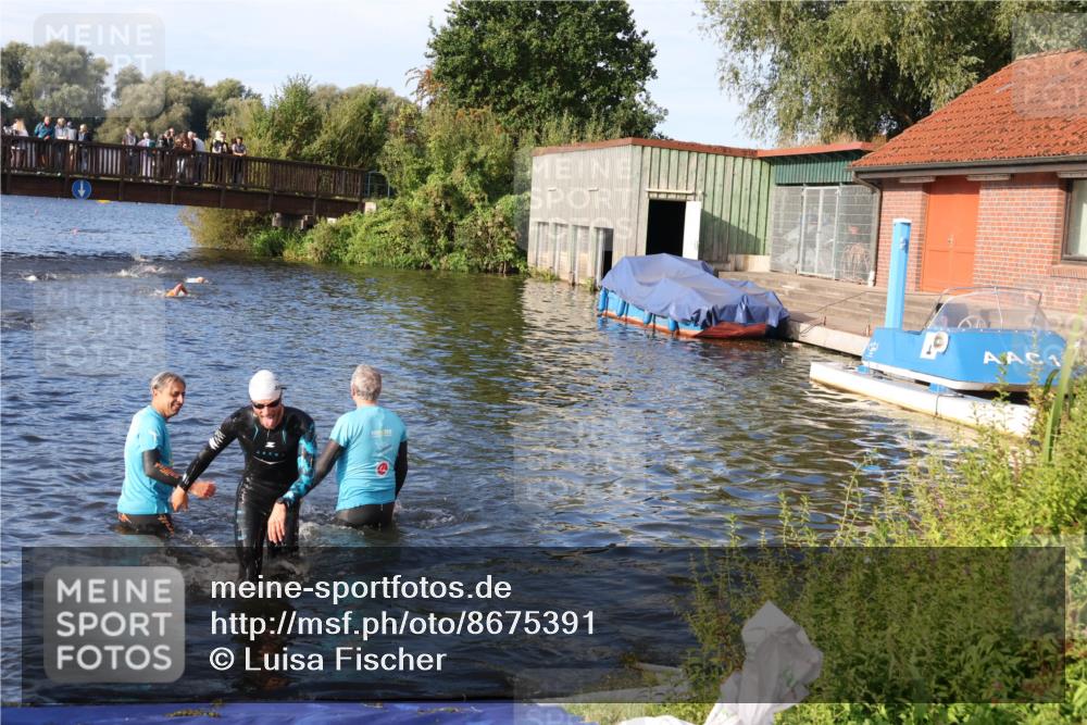 31.08.2025 - Elbe Triathlon Hamburg Luisa Fischer http://msf.ph/oto/8675391 31.08.2025 08:56:52 Schwimmen 440 meine-sportfotos.de