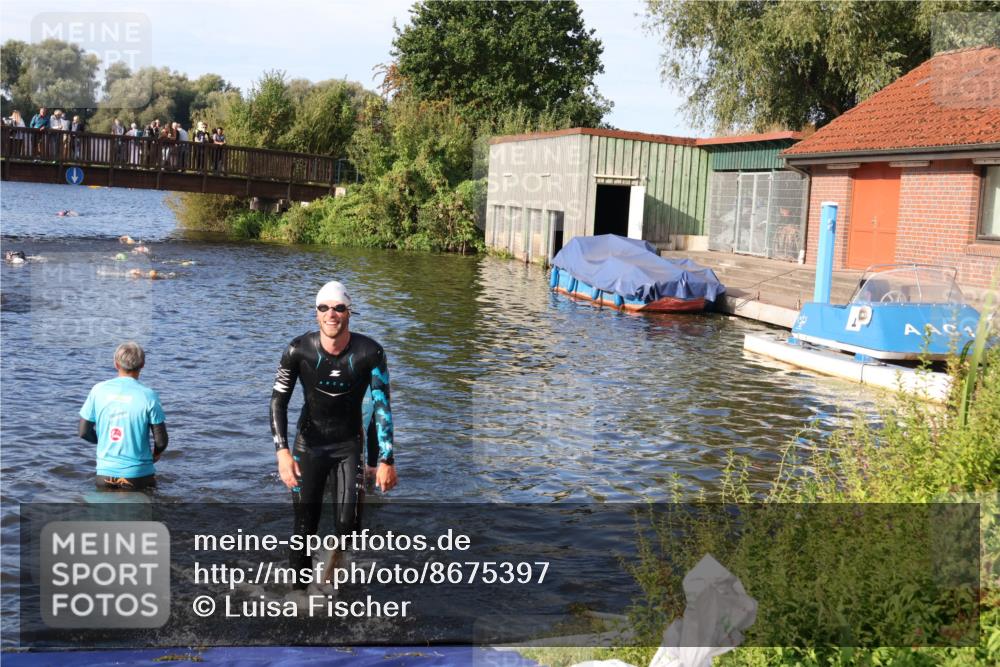 31.08.2025 - Elbe Triathlon Hamburg Luisa Fischer http://msf.ph/oto/8675397 31.08.2025 08:56:53 Schwimmen 440 meine-sportfotos.de