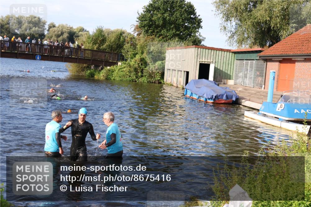 31.08.2025 - Elbe Triathlon Hamburg Luisa Fischer http://msf.ph/oto/8675416 31.08.2025 08:57:08 Schwimmen 458 meine-sportfotos.de