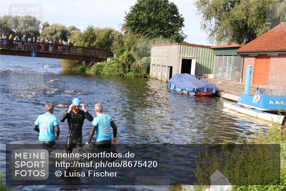 31.08.2025 - Elbe Triathlon Hamburg Luisa Fischer http://msf.ph/oto/8675420 31.08.2025 08:57:09 Schwimmen 458 meine-sportfotos.de