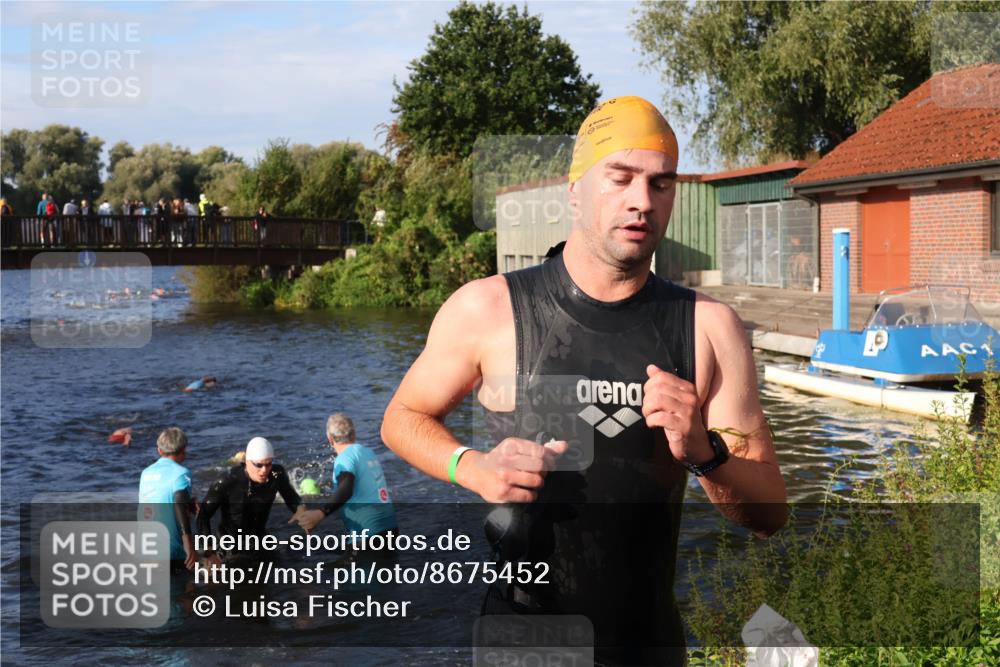 31.08.2025 - Elbe Triathlon Hamburg Luisa Fischer http://msf.ph/oto/8675452 31.08.2025 08:57:21 Schwimmen 462, 505, 516, 542 meine-sportfotos.de