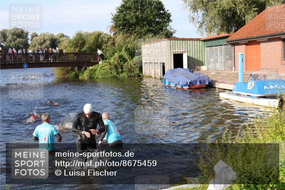 31.08.2025 - Elbe Triathlon Hamburg Luisa Fischer http://msf.ph/oto/8675459 31.08.2025 08:57:23 Schwimmen 462, 505, 516, 542 meine-sportfotos.de