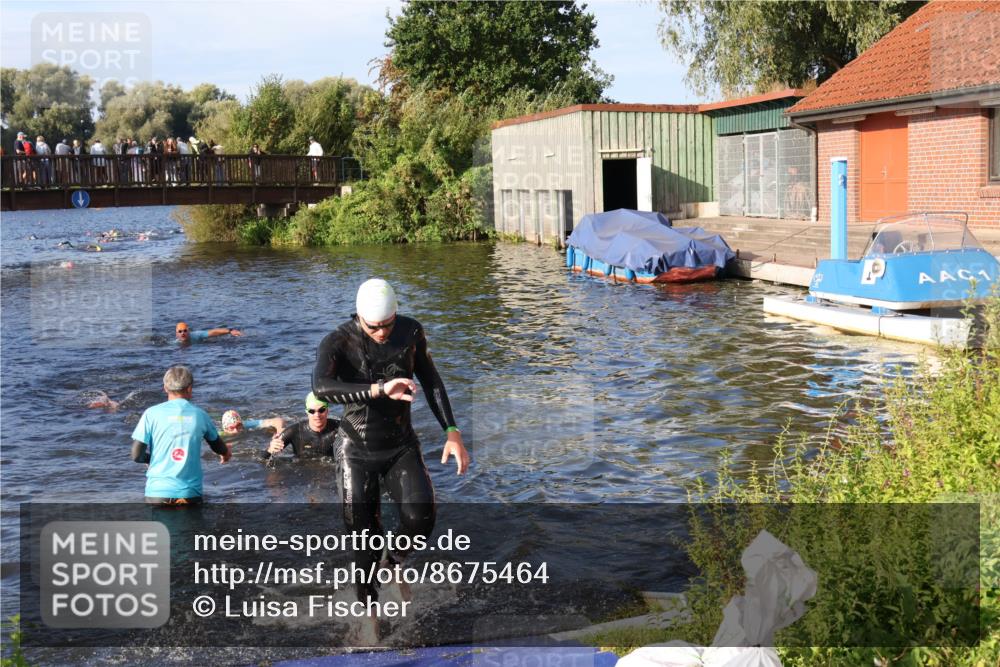 31.08.2025 - Elbe Triathlon Hamburg Luisa Fischer http://msf.ph/oto/8675464 31.08.2025 08:57:24 Schwimmen 462, 505, 516, 542 meine-sportfotos.de