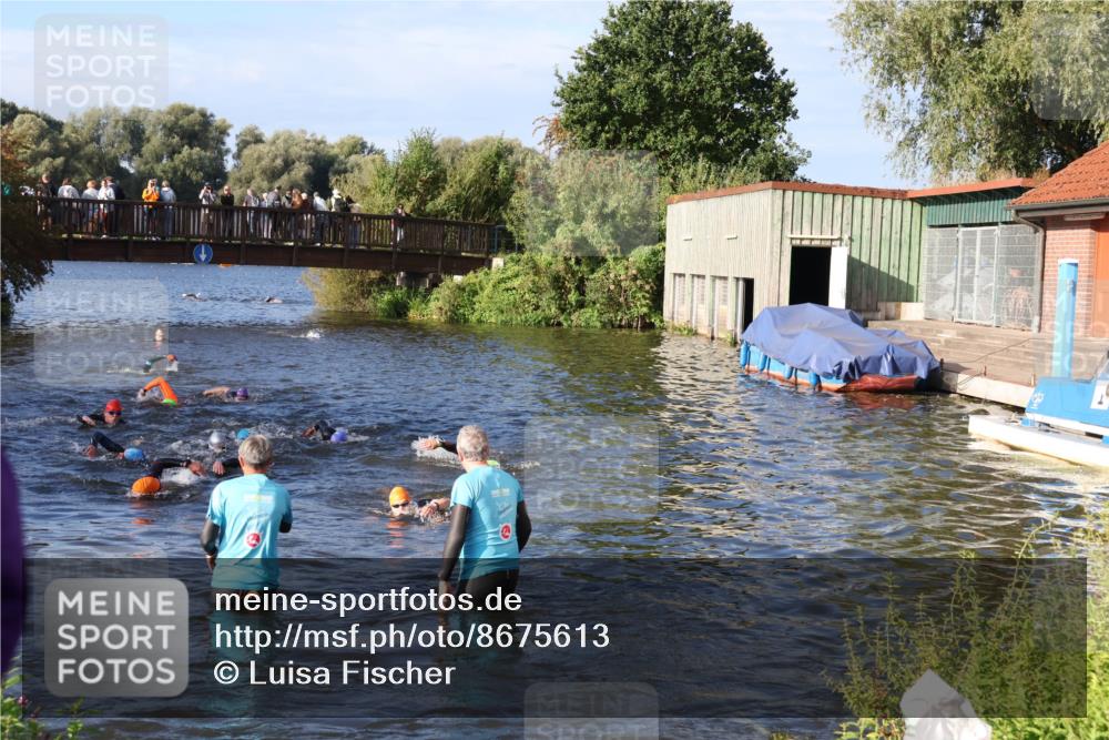 31.08.2025 - Elbe Triathlon Hamburg Luisa Fischer http://msf.ph/oto/8675613 31.08.2025 08:58:37 Schwimmen 395, 426, 464 meine-sportfotos.de