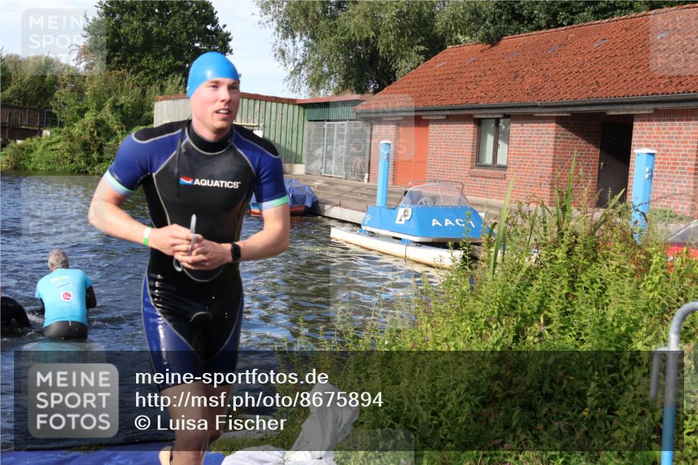 31.08.2025 - Elbe Triathlon Hamburg Luisa Fischer http://msf.ph/oto/8675894 31.08.2025 09:01:40 Schwimmen 431, 533, 534 meine-sportfotos.de