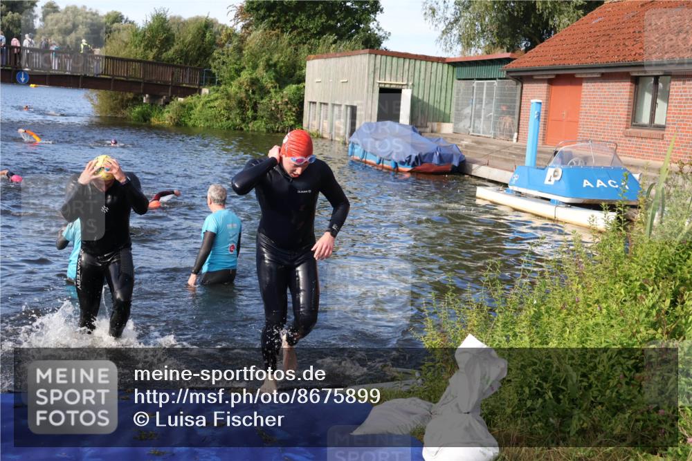 31.08.2025 - Elbe Triathlon Hamburg Luisa Fischer http://msf.ph/oto/8675899 31.08.2025 09:01:44 Schwimmen 421, 431, 444, 534 meine-sportfotos.de