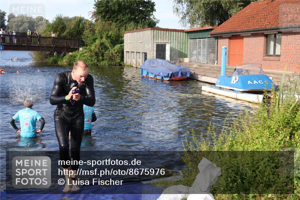 31.08.2025 - Elbe Triathlon Hamburg Luisa Fischer http://msf.ph/oto/8675976 31.08.2025 09:02:22 Schwimmen 415 meine-sportfotos.de