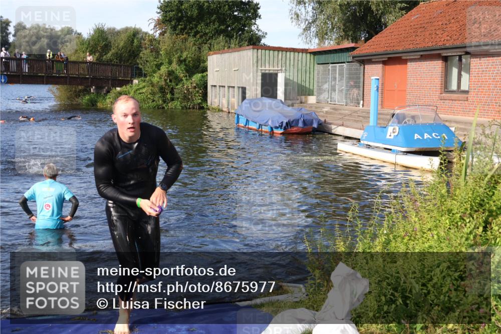 31.08.2025 - Elbe Triathlon Hamburg Luisa Fischer http://msf.ph/oto/8675977 31.08.2025 09:02:23 Schwimmen 415, 600 meine-sportfotos.de