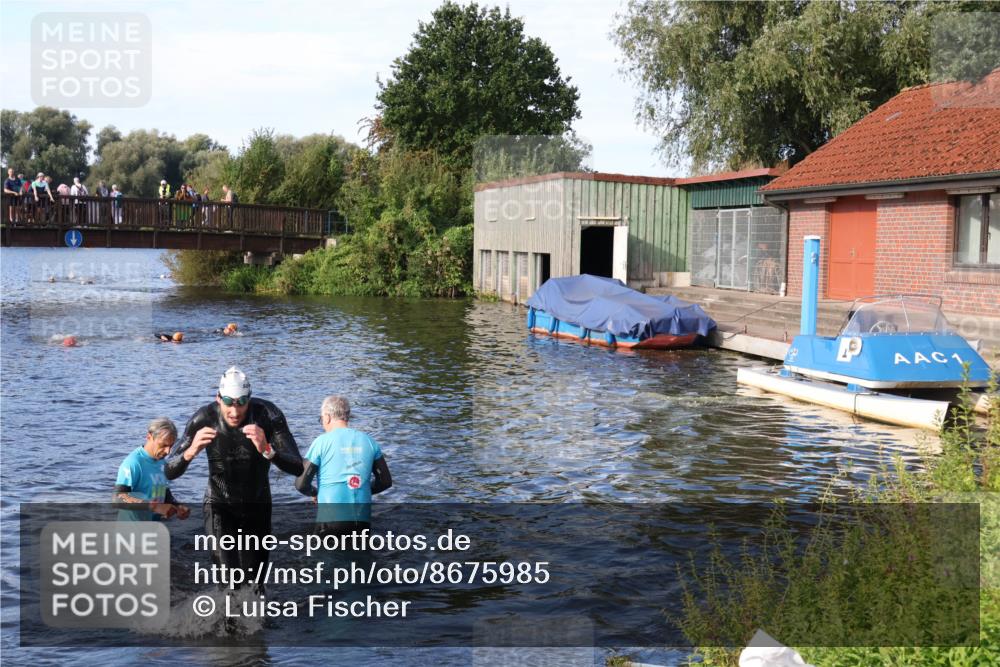 31.08.2025 - Elbe Triathlon Hamburg Luisa Fischer http://msf.ph/oto/8675985 31.08.2025 09:02:31 Schwimmen 600 meine-sportfotos.de