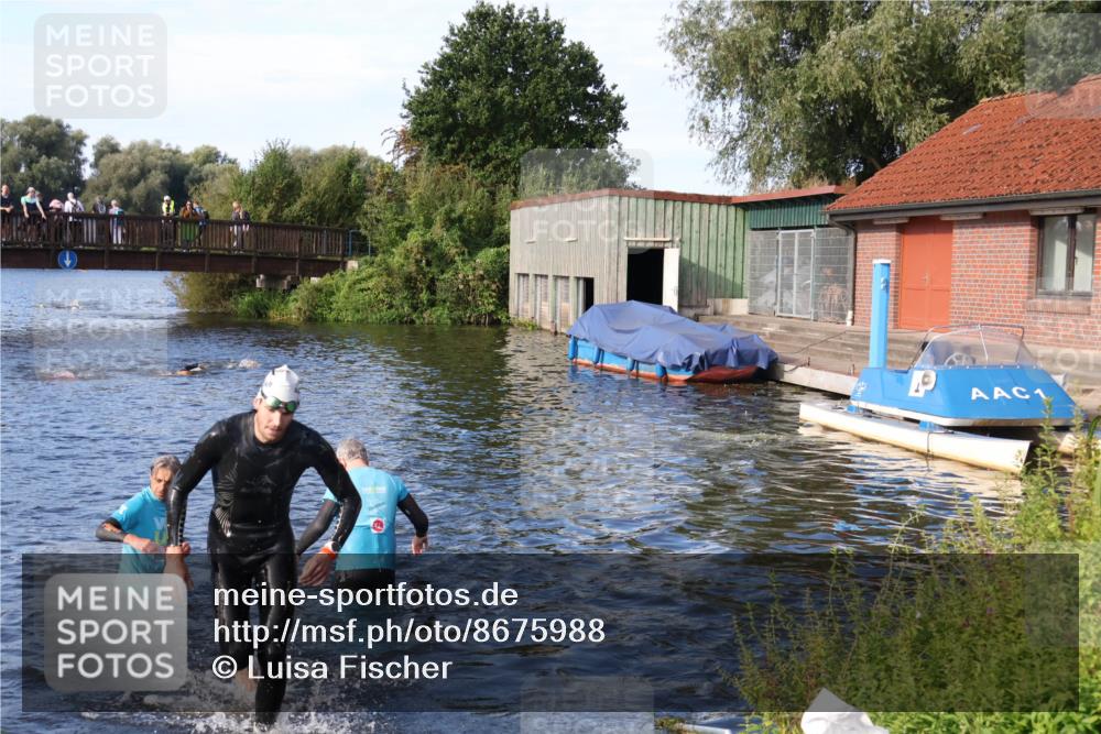 31.08.2025 - Elbe Triathlon Hamburg Luisa Fischer http://msf.ph/oto/8675988 31.08.2025 09:02:32 Schwimmen 600 meine-sportfotos.de