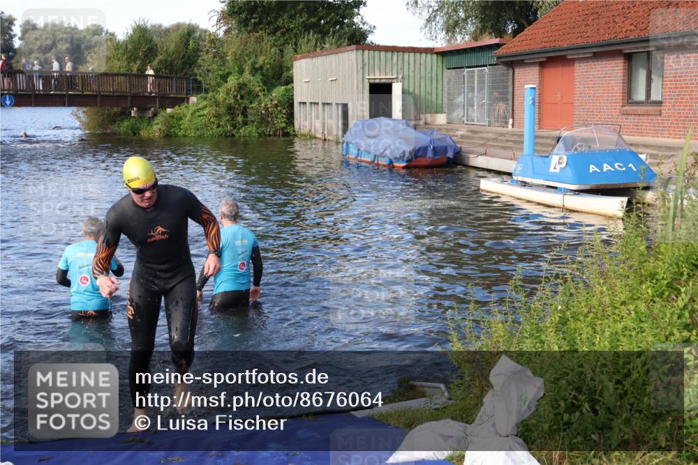 31.08.2025 - Elbe Triathlon Hamburg Luisa Fischer http://msf.ph/oto/8676064 31.08.2025 09:03:52 Schwimmen 387, 483, 528 meine-sportfotos.de