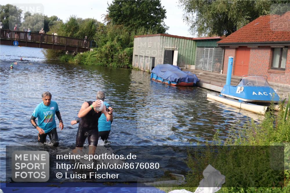 31.08.2025 - Elbe Triathlon Hamburg Luisa Fischer http://msf.ph/oto/8676080 31.08.2025 09:04:00 Schwimmen 528 meine-sportfotos.de