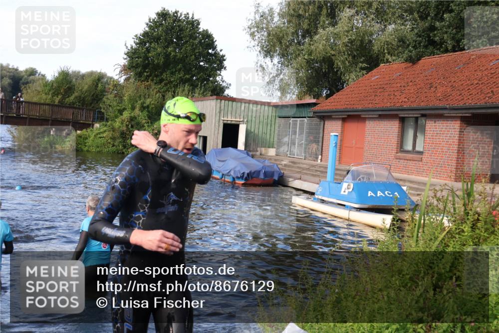 31.08.2025 - Elbe Triathlon Hamburg Luisa Fischer http://msf.ph/oto/8676129 31.08.2025 09:04:59 Schwimmen 504, 630 meine-sportfotos.de
