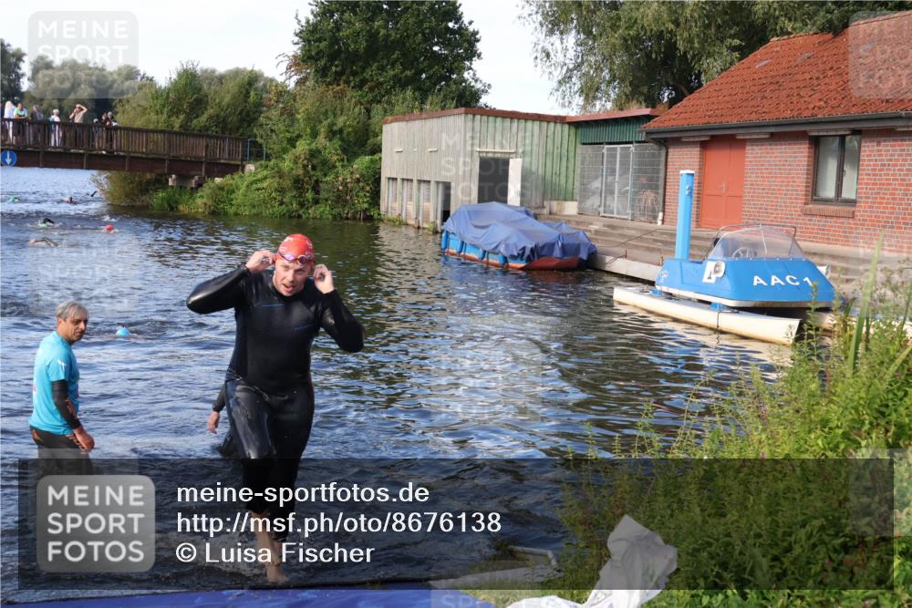 31.08.2025 - Elbe Triathlon Hamburg Luisa Fischer http://msf.ph/oto/8676138 31.08.2025 09:05:08 Schwimmen 504 meine-sportfotos.de