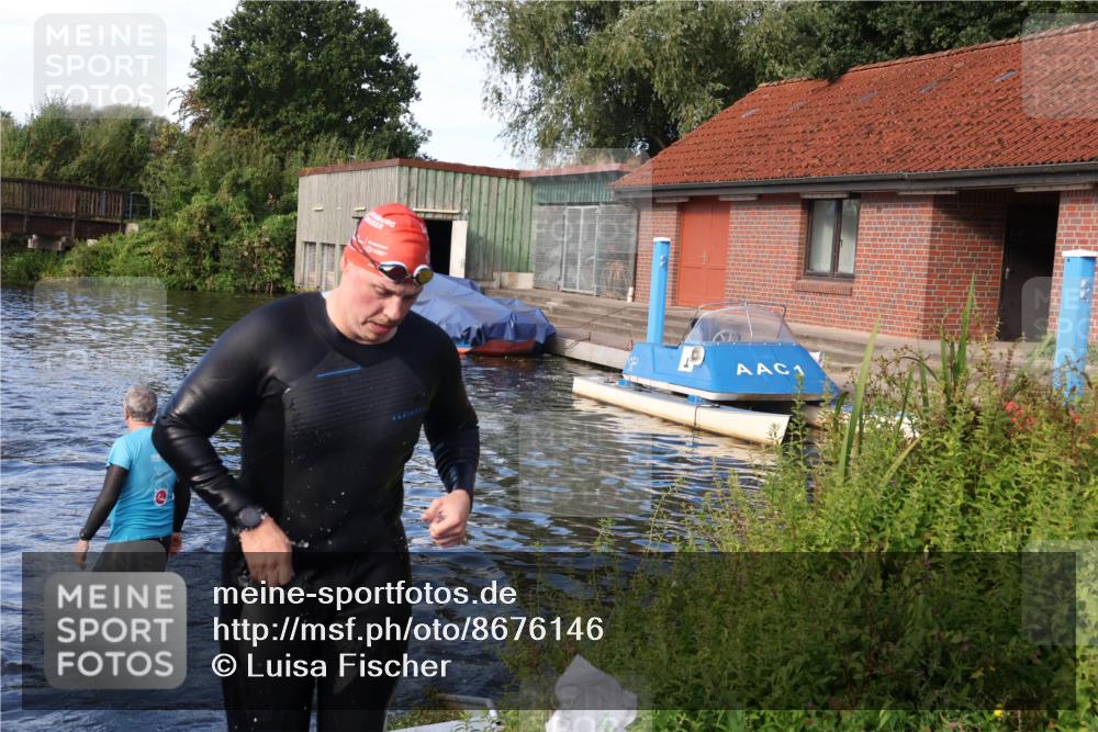 31.08.2025 - Elbe Triathlon Hamburg Luisa Fischer http://msf.ph/oto/8676146 31.08.2025 09:05:09 Schwimmen 504 meine-sportfotos.de