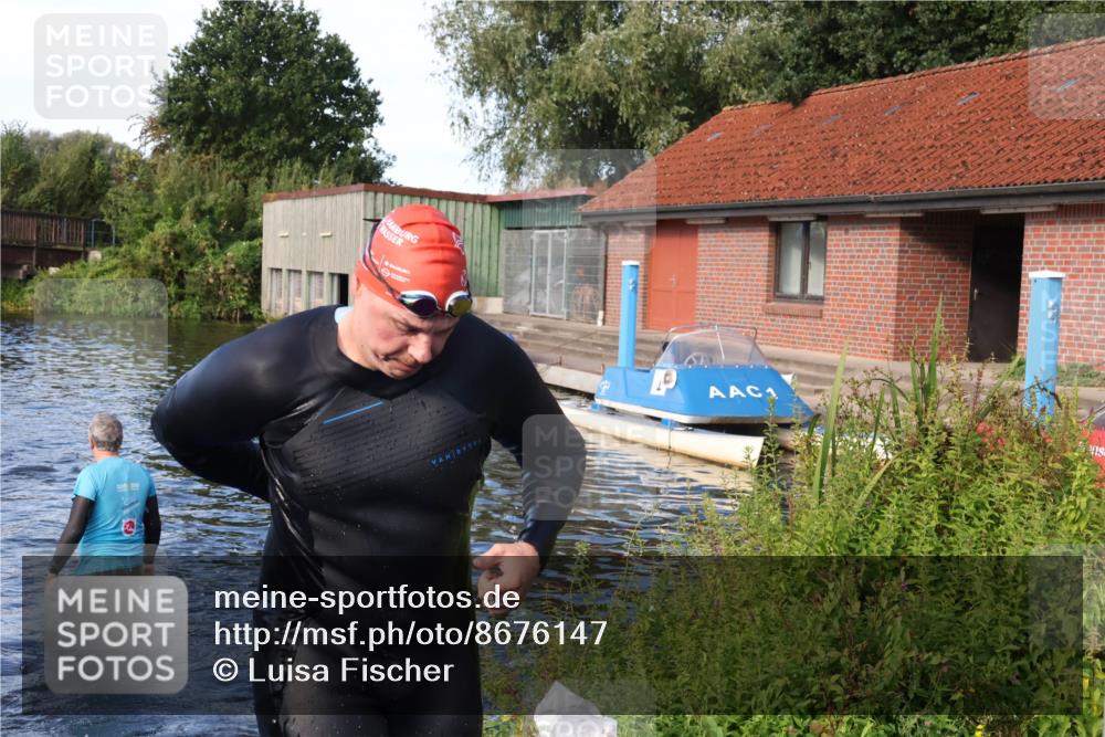 31.08.2025 - Elbe Triathlon Hamburg Luisa Fischer http://msf.ph/oto/8676147 31.08.2025 09:05:10 Schwimmen 504 meine-sportfotos.de