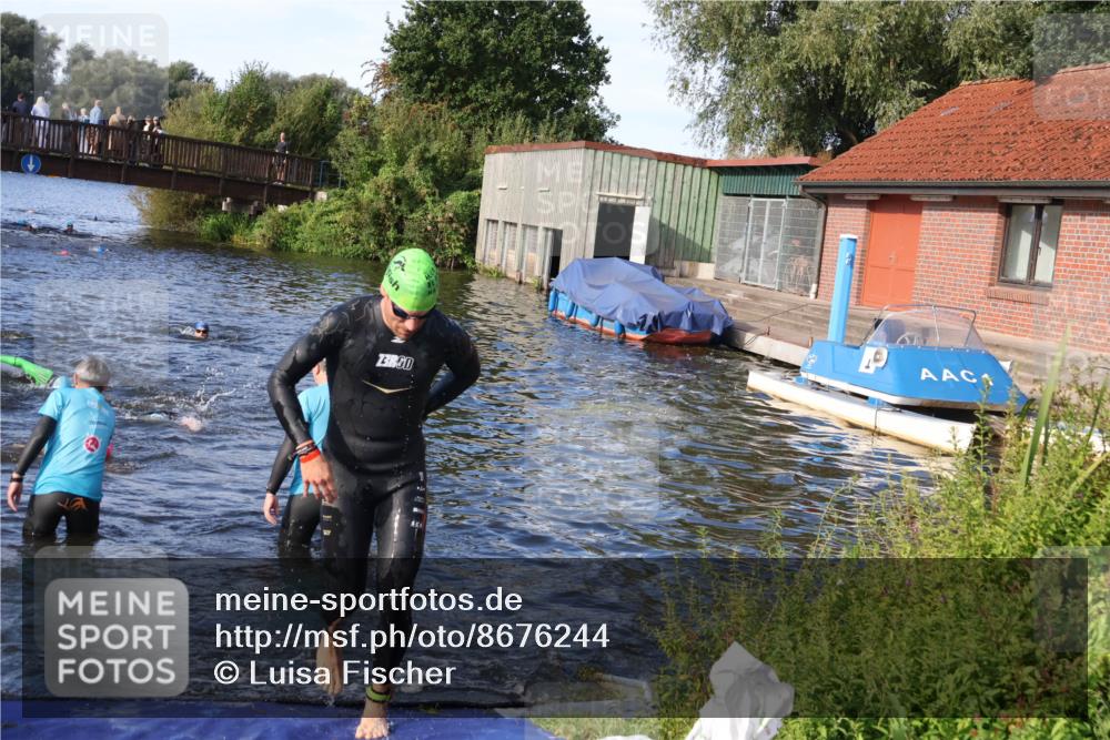 31.08.2025 - Elbe Triathlon Hamburg Luisa Fischer http://msf.ph/oto/8676244 31.08.2025 09:06:11 Schwimmen 410, 447, 598, 645 meine-sportfotos.de