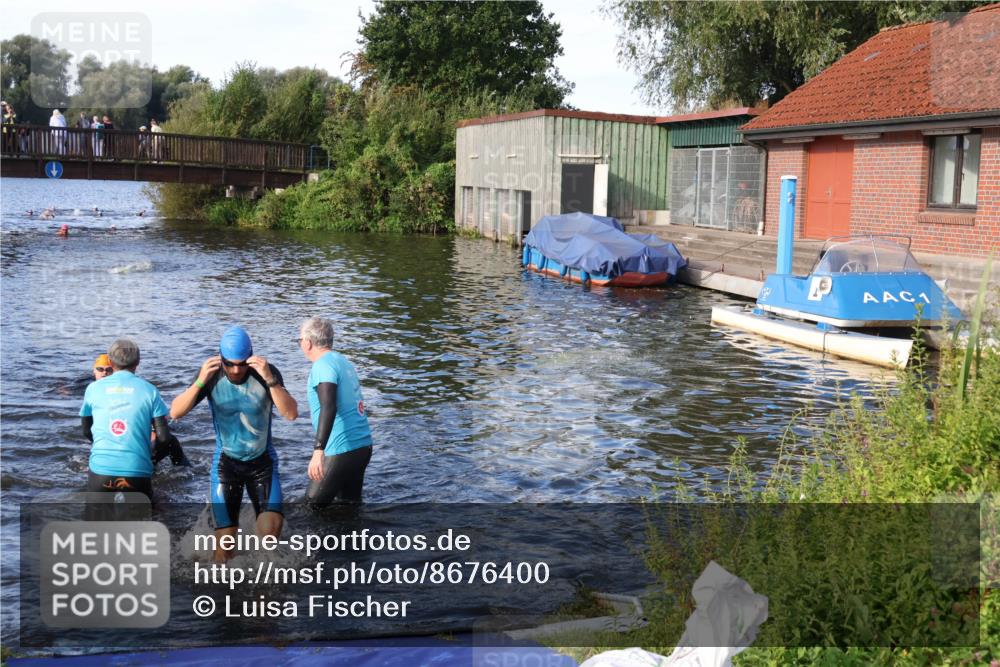 31.08.2025 - Elbe Triathlon Hamburg Luisa Fischer http://msf.ph/oto/8676400 31.08.2025 09:07:31 Schwimmen 388, 402, 405, 487, 618 meine-sportfotos.de