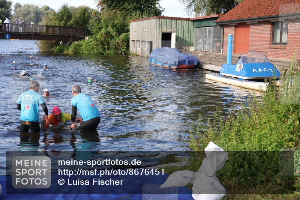 31.08.2025 - Elbe Triathlon Hamburg Luisa Fischer http://msf.ph/oto/8676451 31.08.2025 09:08:26 Schwimmen 500 meine-sportfotos.de