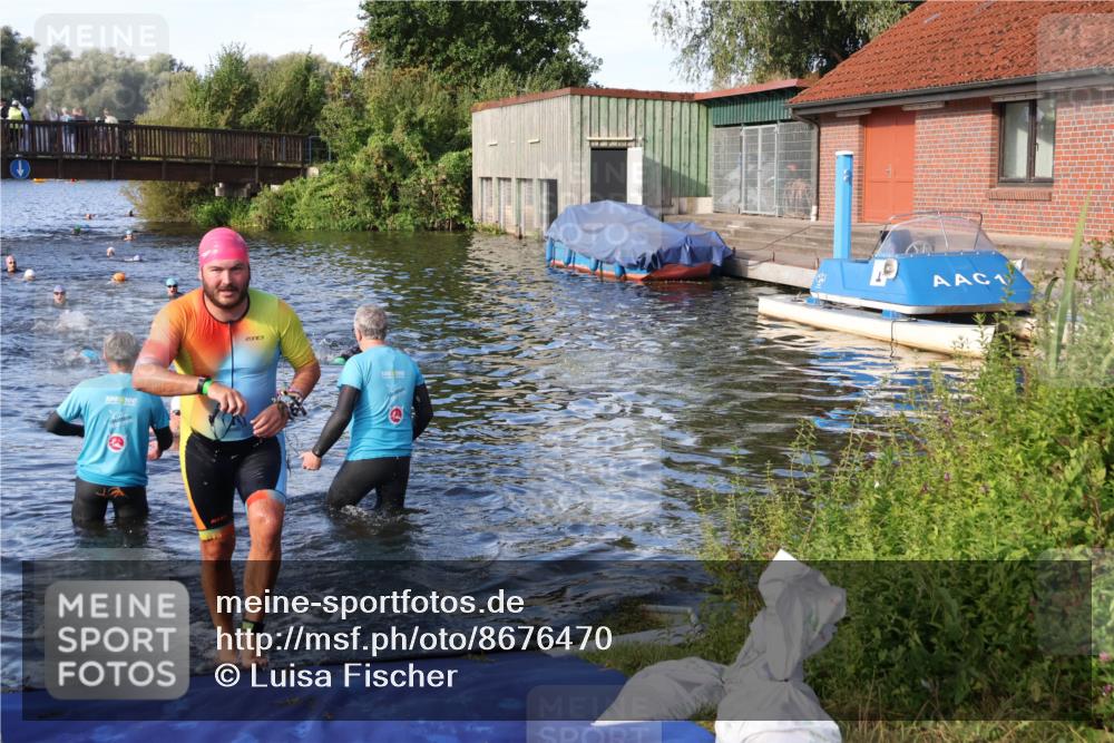 31.08.2025 - Elbe Triathlon Hamburg Luisa Fischer http://msf.ph/oto/8676470 31.08.2025 09:08:30 Schwimmen 399, 500 meine-sportfotos.de