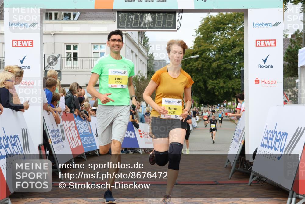31.08.2025 - 21. Blankeneser Heldenlauf Strokosch-Dieckow http://msf.ph/oto/8676472 31.08.2025 10:33:43 Ziel 2652, 2409, 2635, 2634, 2530, 2542 meine-sportfotos.de