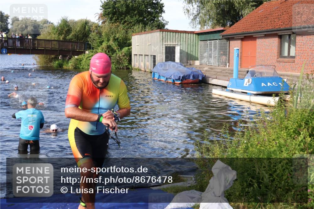 31.08.2025 - Elbe Triathlon Hamburg Luisa Fischer http://msf.ph/oto/8676478 31.08.2025 09:08:31 Schwimmen 399, 500 meine-sportfotos.de