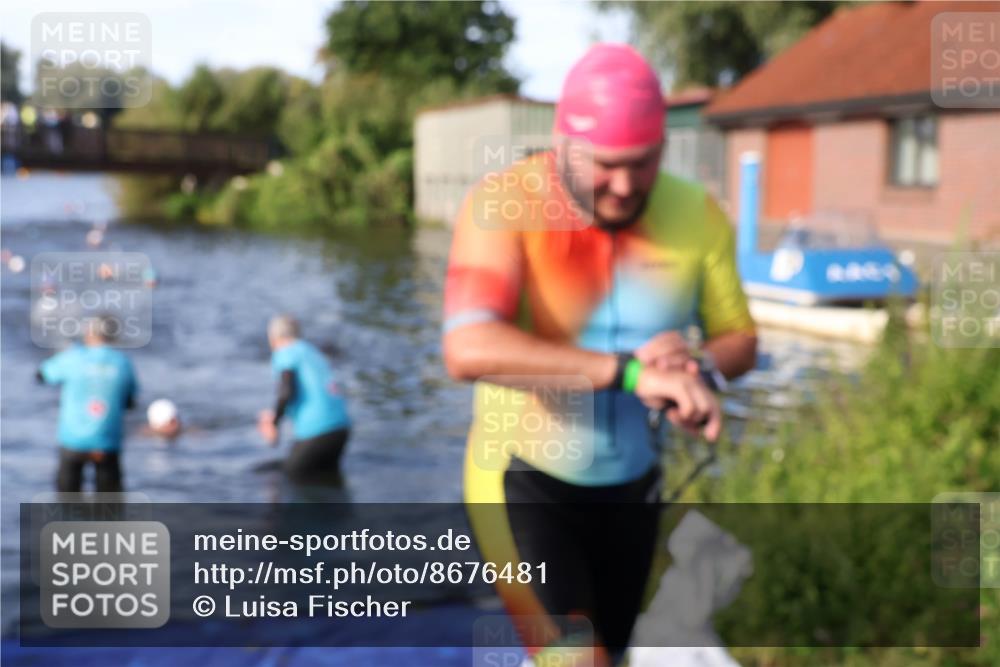 31.08.2025 - Elbe Triathlon Hamburg Luisa Fischer http://msf.ph/oto/8676481 31.08.2025 09:08:32 Schwimmen 399, 500 meine-sportfotos.de