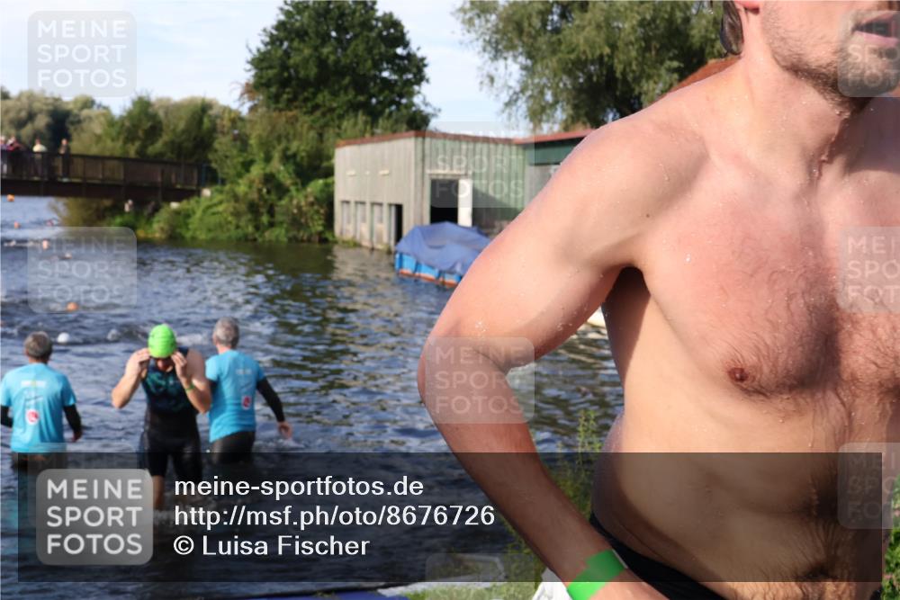 31.08.2025 - Elbe Triathlon Hamburg Luisa Fischer http://msf.ph/oto/8676726 31.08.2025 09:10:17 Schwimmen 432, 473, 478 meine-sportfotos.de