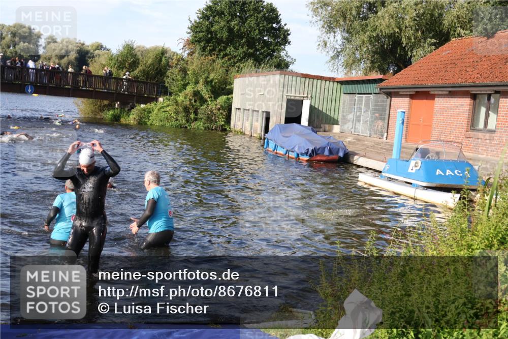 31.08.2025 - Elbe Triathlon Hamburg Luisa Fischer http://msf.ph/oto/8676811 31.08.2025 09:10:59 Schwimmen 428, 595, 648 meine-sportfotos.de