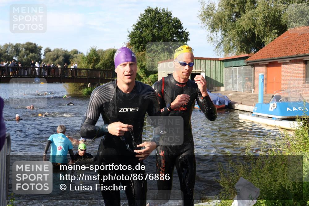 31.08.2025 - Elbe Triathlon Hamburg Luisa Fischer http://msf.ph/oto/8676886 31.08.2025 09:11:43 Schwimmen 575, 616, 653, 656 meine-sportfotos.de