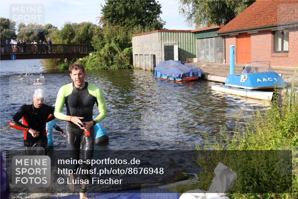 31.08.2025 - Elbe Triathlon Hamburg Luisa Fischer http://msf.ph/oto/8676948 31.08.2025 09:12:04 Schwimmen 477, 525, 568, 626 meine-sportfotos.de