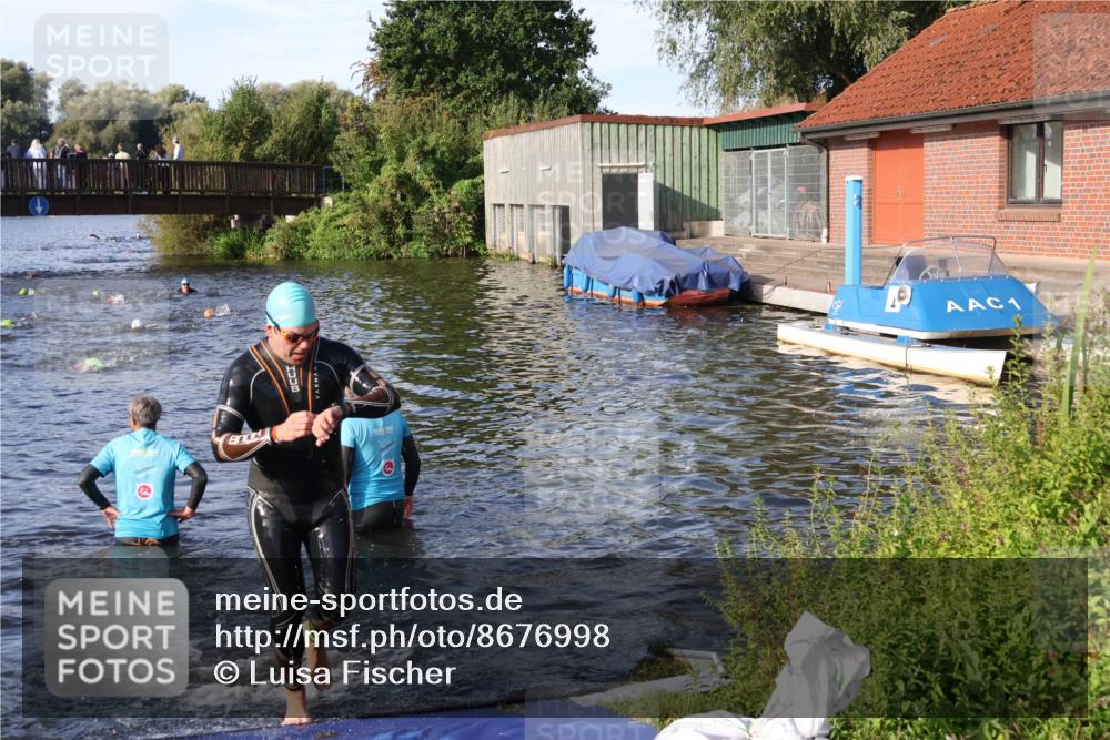 31.08.2025 - Elbe Triathlon Hamburg Luisa Fischer http://msf.ph/oto/8676998 31.08.2025 09:12:18 Schwimmen 639 meine-sportfotos.de