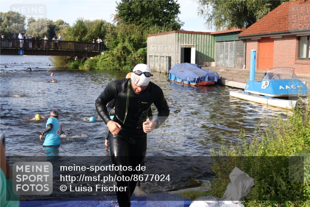 31.08.2025 - Elbe Triathlon Hamburg Luisa Fischer http://msf.ph/oto/8677024 31.08.2025 09:12:50 Schwimmen 461, 566, 615, 627, 642, 643 meine-sportfotos.de