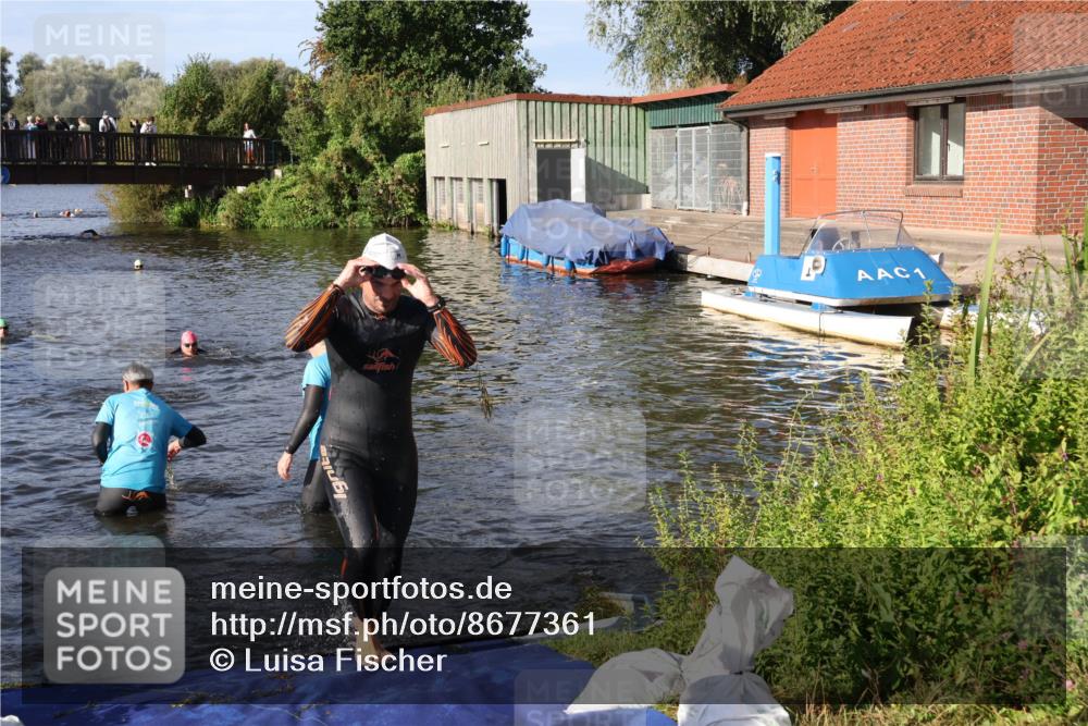 31.08.2025 - Elbe Triathlon Hamburg Luisa Fischer http://msf.ph/oto/8677361 31.08.2025 09:16:20 Schwimmen 678 meine-sportfotos.de