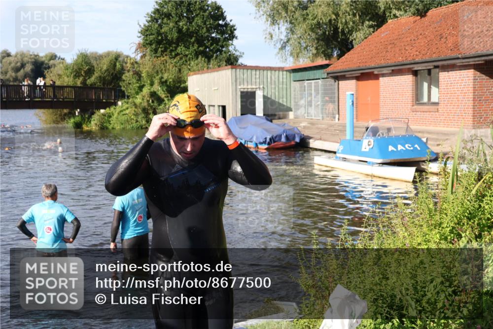 31.08.2025 - Elbe Triathlon Hamburg Luisa Fischer http://msf.ph/oto/8677500 31.08.2025 09:17:25 Schwimmen 609 meine-sportfotos.de