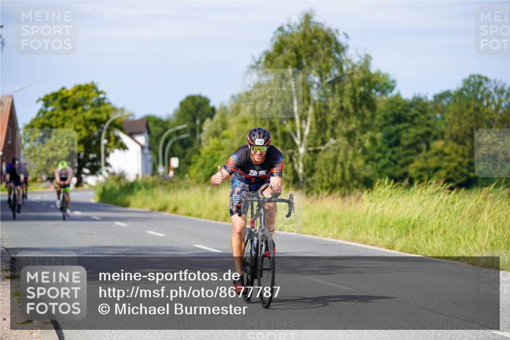 31.08.2025 - Elbe Triathlon Hamburg Michael Burmester http://msf.ph/oto/8677787 31.08.2025 10:31:22 Radfahren 1128, 1132, 1187, 1246 meine-sportfotos.de