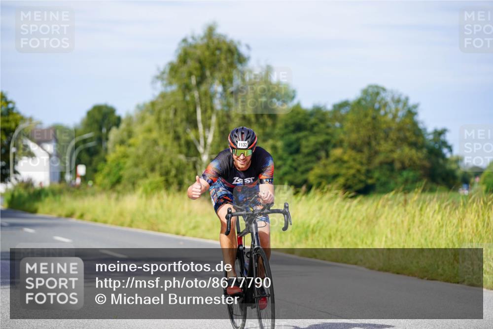 31.08.2025 - Elbe Triathlon Hamburg Michael Burmester http://msf.ph/oto/8677790 31.08.2025 10:31:23 Radfahren 1128, 1132, 1246 meine-sportfotos.de