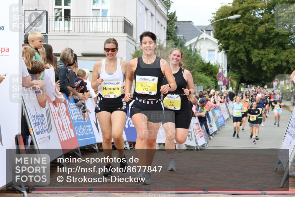 31.08.2025 - 21. Blankeneser Heldenlauf Strokosch-Dieckow http://msf.ph/oto/8677847 31.08.2025 10:32:26 Ziel 2490, 2644, 2131, 2182, 2627, 2721 meine-sportfotos.de