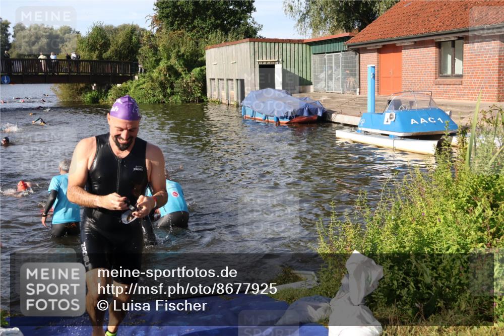 31.08.2025 - Elbe Triathlon Hamburg Luisa Fischer http://msf.ph/oto/8677925 31.08.2025 09:21:09 Schwimmen 635, 682, 693, 717, 726, 759 meine-sportfotos.de