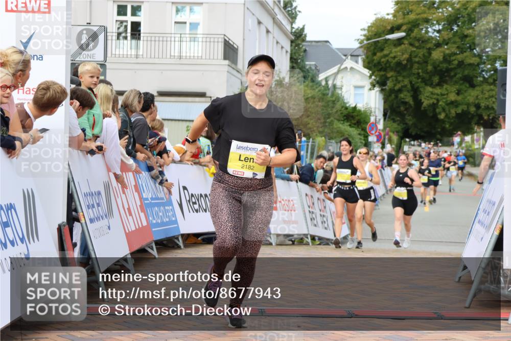 31.08.2025 - 21. Blankeneser Heldenlauf Strokosch-Dieckow http://msf.ph/oto/8677943 31.08.2025 10:32:22 Ziel 2131, 2182, 2627, 2721 meine-sportfotos.de