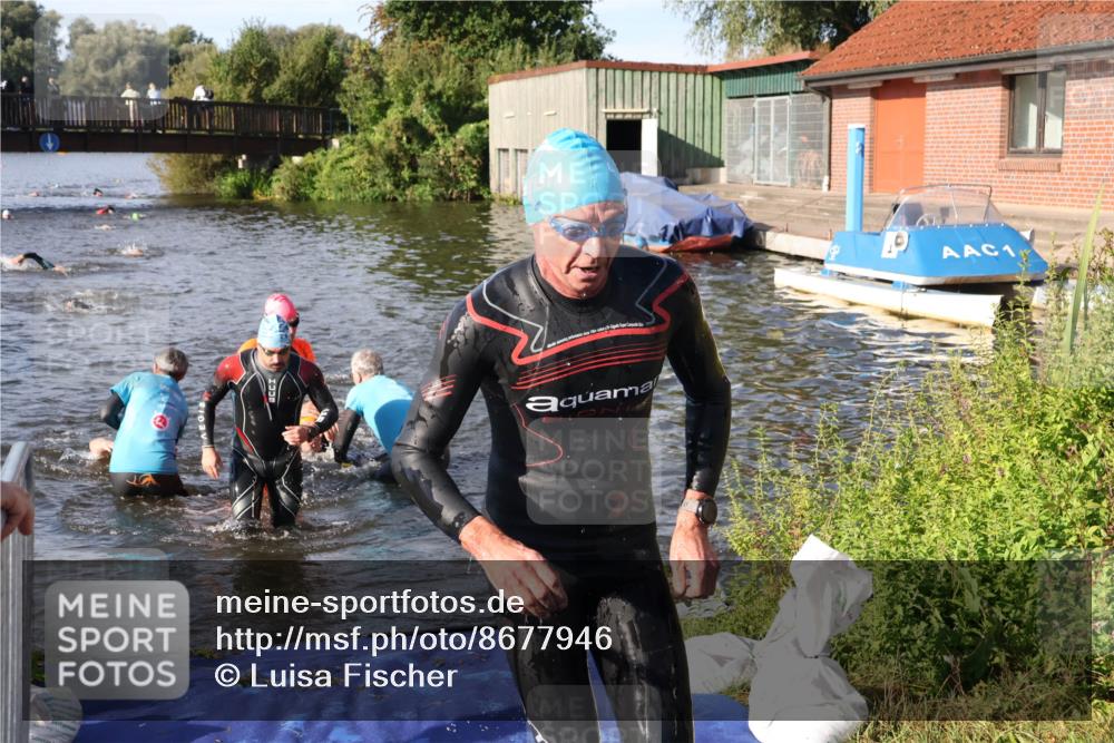 31.08.2025 - Elbe Triathlon Hamburg Luisa Fischer http://msf.ph/oto/8677946 31.08.2025 09:21:13 Schwimmen 635, 682, 693, 717, 726, 759 meine-sportfotos.de