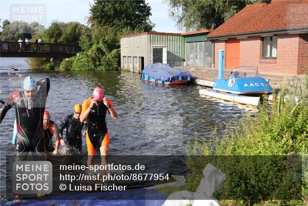 31.08.2025 - Elbe Triathlon Hamburg Luisa Fischer http://msf.ph/oto/8677954 31.08.2025 09:21:16 Schwimmen 682, 693, 717, 726, 742, 759 meine-sportfotos.de