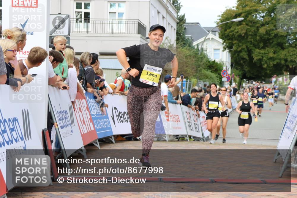 31.08.2025 - 21. Blankeneser Heldenlauf Strokosch-Dieckow http://msf.ph/oto/8677998 31.08.2025 10:32:22 Ziel 2131, 2182, 2627, 2721 meine-sportfotos.de