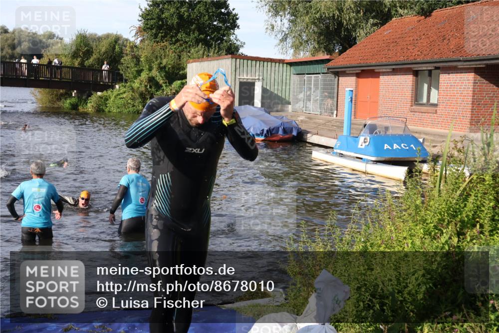 31.08.2025 - Elbe Triathlon Hamburg Luisa Fischer http://msf.ph/oto/8678010 31.08.2025 09:21:45 Schwimmen 494, 754 meine-sportfotos.de